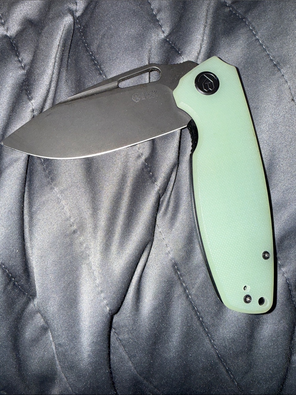 Men's kubey jade handle Folding Pocket with D2 steel